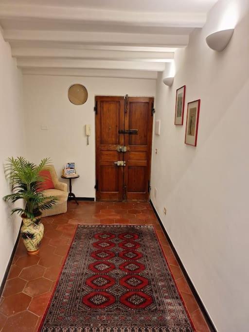 Il Talismano-In Citta -Vicino Al Mare Savona Exterior foto
