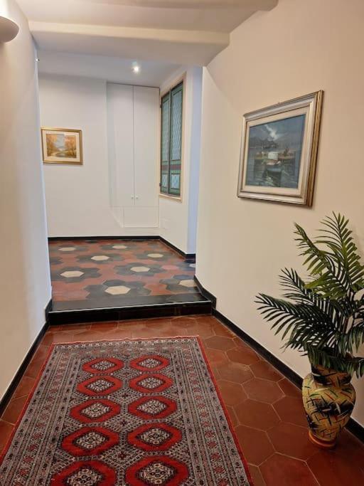 Il Talismano-In Citta -Vicino Al Mare Savona Exterior foto